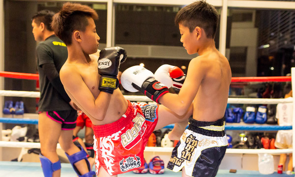 キッズキックボクシング教室